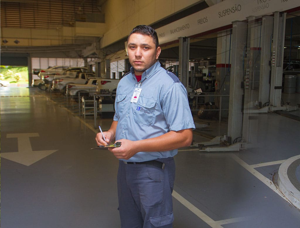 Daniel Lemos Paciência - Universidade Agostinho Neto - Luanda